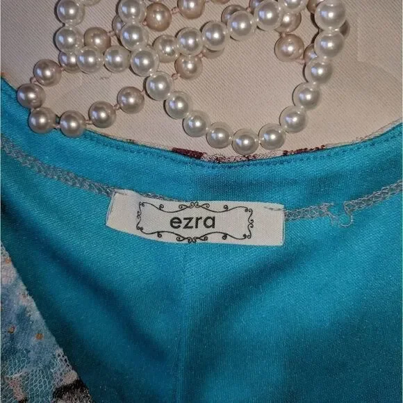 Ezra Floral 👗 Beautiful Dress size S - Picture 2 of 3